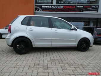 DOTZ VELGEN KENDO DARK IN 16 INCH GEMONTEERD ONDER EEN VW POLO 