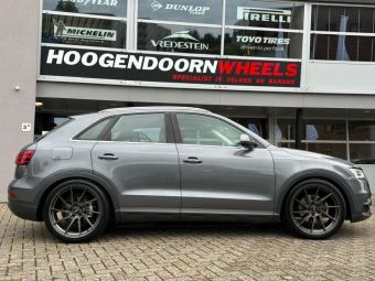 JR WHEELS JR36 HYPER GRAY IN 20 INCH GEMONTEERD ONDER EEN AUDI Q3